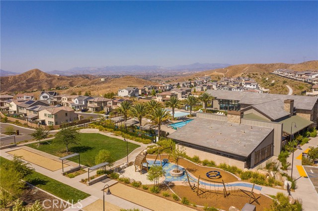 Detail Gallery Image 70 of 75 For 17721 Ridgeline Ct, Saugus,  CA 91350 - 4 Beds | 4 Baths