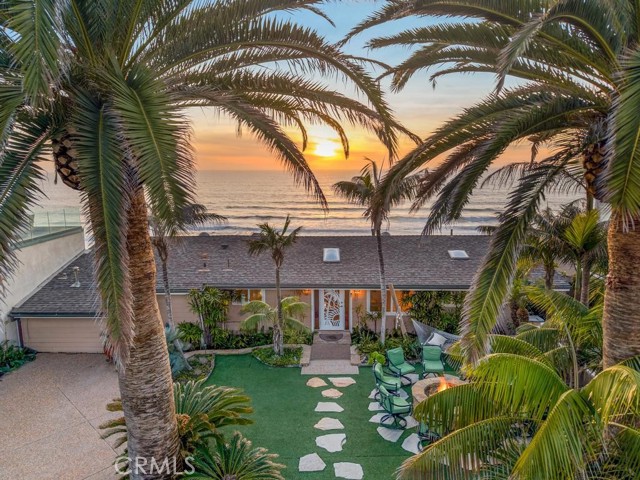 960 Neptune Avenue, Encinitas CA: https://media.crmls.org/medias/88c1efb4-0213-4178-99b2-462d542fa009.jpg