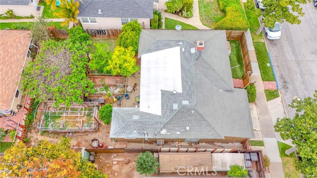 717 Ultimo Avenue, Long Beach CA: https://media.crmls.org/medias/88c3f17d-067a-4ea6-aaf7-e2aca31c47ce.jpg