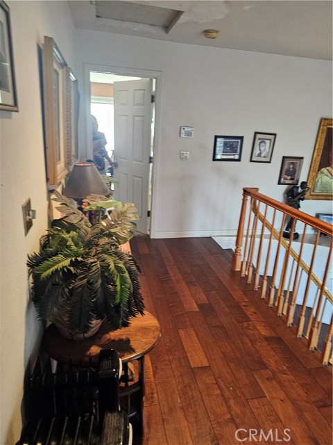 Detail Gallery Image 8 of 10 For 18141 Country Glen Ln, Victorville,  CA 92395 - 4 Beds | 2/1 Baths