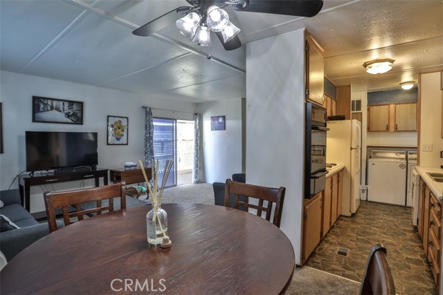 Detail Gallery Image 11 of 50 For 2755 Arrow Hwy #175,  La Verne,  CA 91750 - 2 Beds | 2 Baths