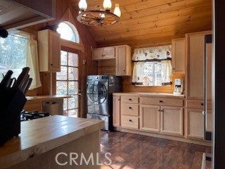 Detail Gallery Image 32 of 35 For 23340 Banning Idyllwild Rd, Idyllwild,  CA 92549 - 1 Beds | 2 Baths