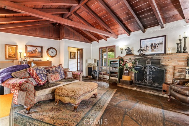 Image 4 of 43 For 5729 Grandview Avenue