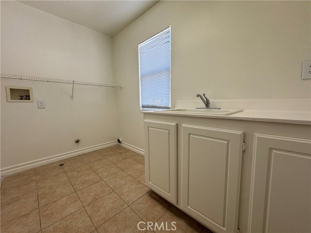 Detail Gallery Image 21 of 40 For 7069 Misty Meadow, Corona,  CA 92880 - 5 Beds | 3 Baths