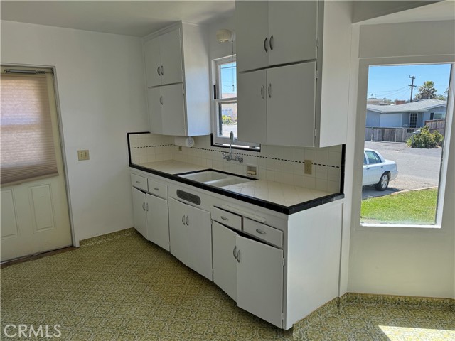 Detail Gallery Image 8 of 35 For 470 Kern Ave, Morro Bay,  CA 93442 - 2 Beds | 1 Baths