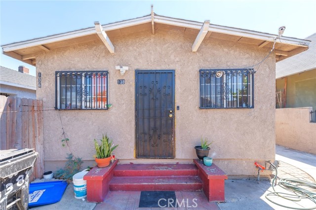 138 W Gage Avenue, Los Angeles CA: https://media.crmls.org/medias/88c7d474-82ce-4f27-9ad4-3b9fb100cbfa.jpg