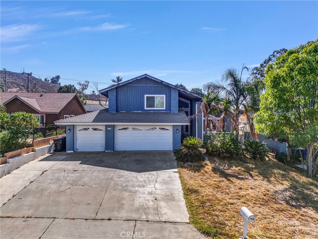 5958 Quiroz Drive