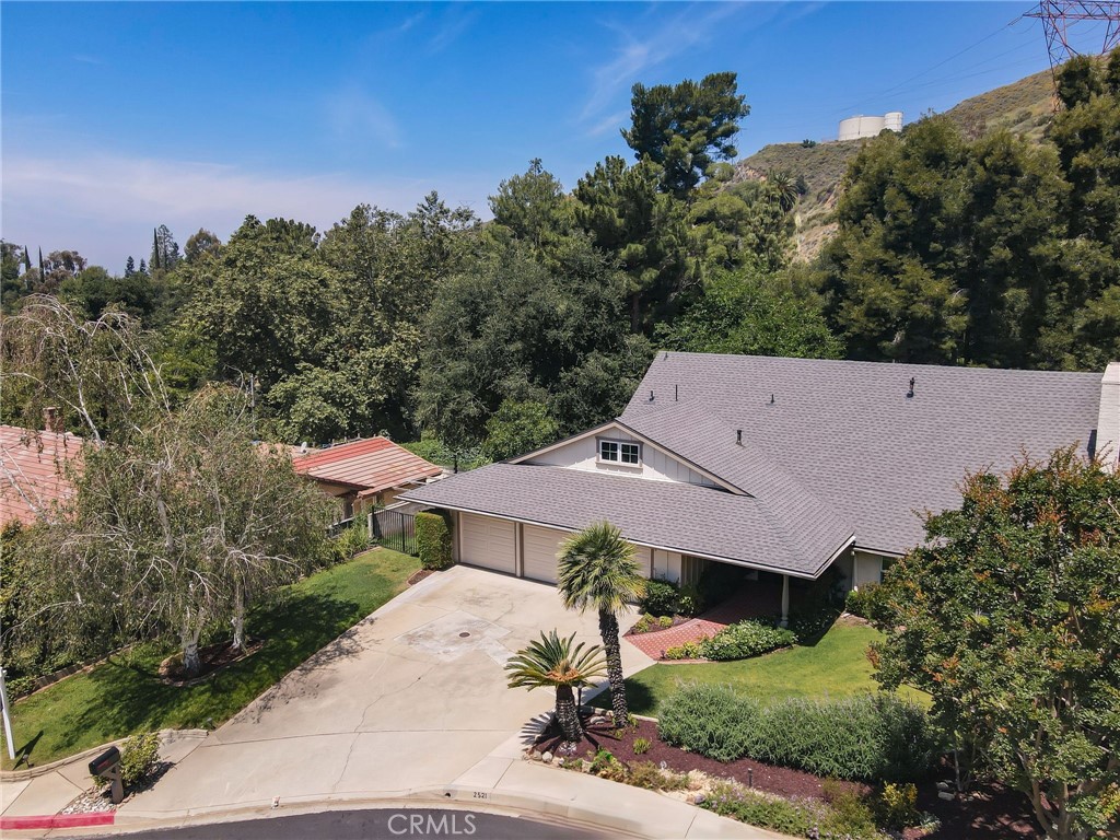2521 Wildrose Lane