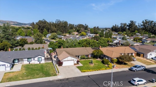 5435 Del Norte Way, Santa Maria CA: https://media.crmls.org/medias/88ca7db4-8bf6-48f5-b839-9c490644ad1e.jpg