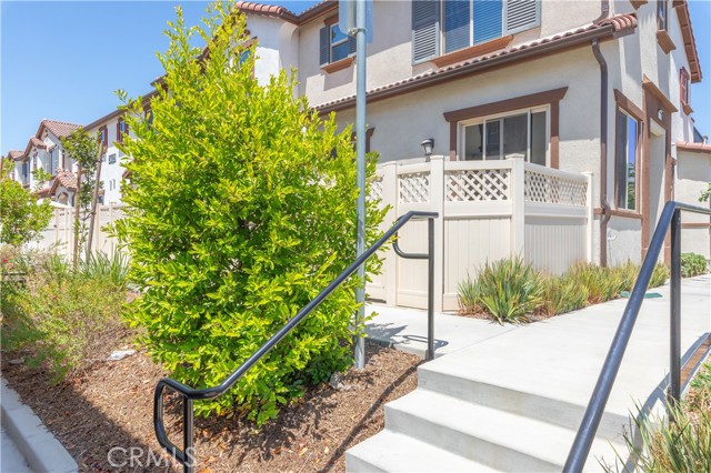 24125 Tuscany Avenue, Murrieta CA: https://media.crmls.org/medias/88ca9c5d-4676-4c6b-a09d-289e75a3a2e7.jpg