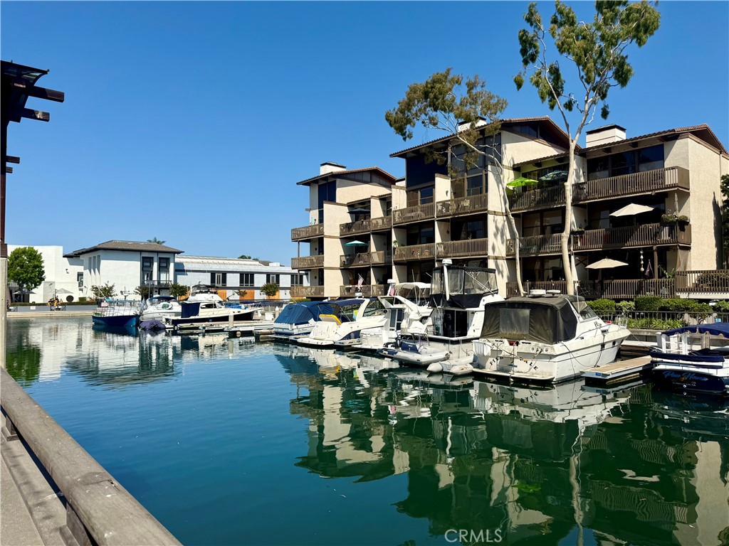 9116 Marina Pacifica Drive N