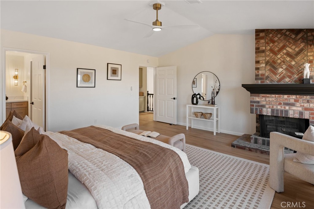 MLS #WS25241279 image #24