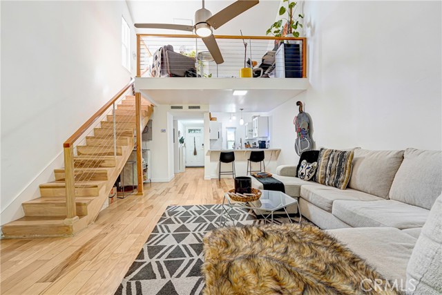 Detail Gallery Image 11 of 21 For 7050 Shoup Ave, Canoga Park,  CA 91303 - 1 Beds | 1 Baths