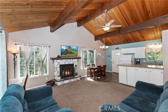Detail Gallery Image 19 of 37 For 22365 Pine Dr, Cedarpines Park,  CA 92322 - 4 Beds | 2 Baths