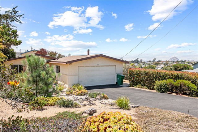 Detail Gallery Image 2 of 27 For 1547 11th St, Los Osos,  CA 93402 - 3 Beds | 2 Baths