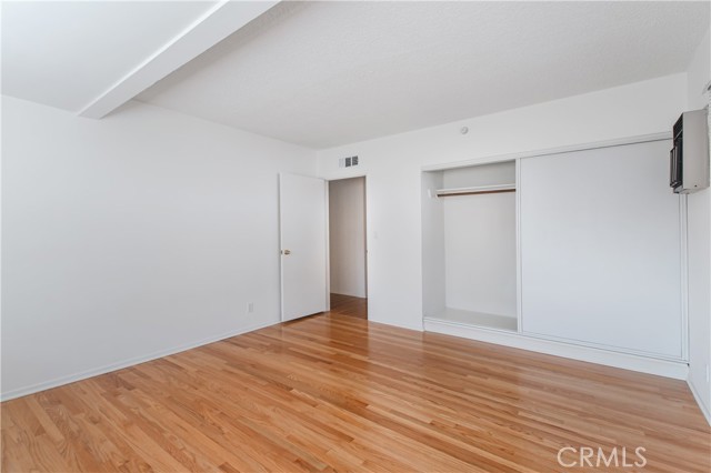 Detail Gallery Image 18 of 50 For 9659 Calvin, Northridge,  CA 91324 - 3 Beds | 3 Baths