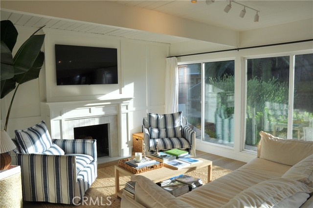 Detail Gallery Image 5 of 29 For 33961 Crystal Lantern St, Dana Point,  CA 92629 - 2 Beds | 2 Baths