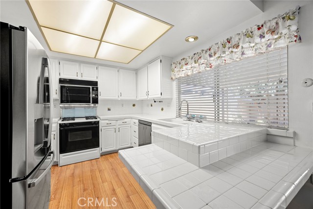 Detail Gallery Image 10 of 30 For 931 Carina Ave, Placentia,  CA 92870 - 4 Beds | 2 Baths