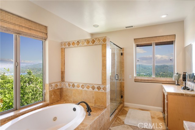 Detail Gallery Image 24 of 40 For 27692 Caribou Dr, Lake Arrowhead,  CA 92352 - 4 Beds | 2/1 Baths