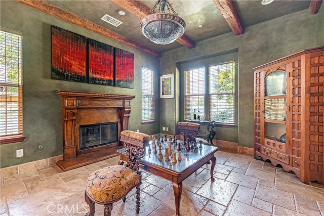 780 W Aster Place, Santa Ana CA: https://media.crmls.org/medias/88cde5aa-f05a-4f63-8701-890fe9563823.jpg