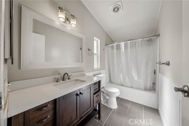 Detail Gallery Image 17 of 34 For 17062 Greenridge Rd, Hidden Valley Lake,  CA 95467 - 3 Beds | 2 Baths