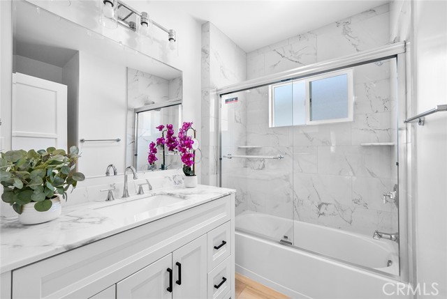 292 Covina Avenue, Long Beach CA: https://media.crmls.org/medias/88d03fdf-47e9-4dea-bf54-e13b4089feda.jpg