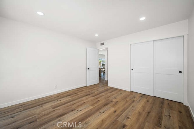 3221 Copa De Oro Drive, Los Alamitos CA: https://media.crmls.org/medias/88d18afe-e398-496e-8a0f-44df577c2119.jpg