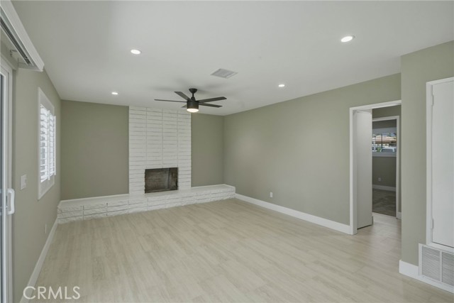 Detail Gallery Image 23 of 50 For 5874 Olive, Rialto,  CA 92377 - 4 Beds | 2 Baths