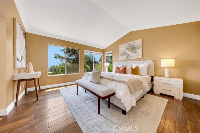 13283 Sunstream Drive, Chino Hills CA: https://media.crmls.org/medias/88d279f6-e37d-4ff0-baaa-7f8502c90e6b.jpg