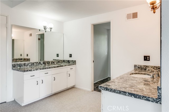 3554 Lariat Lane, Rolling Hills Estates, California 90274, 5 Bedrooms Bedrooms, ,3 BathroomsBathrooms,Residential,Sold,Lariat,PV21256132