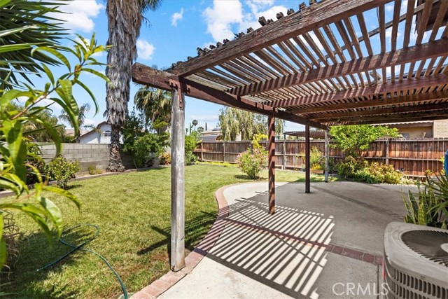 15429 Bandy Court, Moreno Valley CA: https://media.crmls.org/medias/88d3192a-b25f-42e1-9982-d54bcc55ec6e.jpg