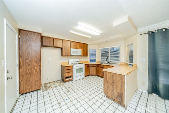 43639 Persimmons Lane, Hemet CA: https://media.crmls.org/medias/88d38ede-6211-445f-bee9-6bc9ca82d09d.jpg