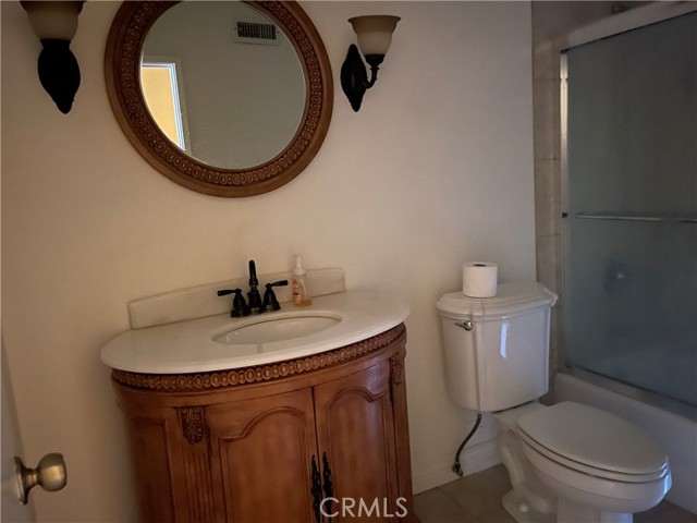 Detail Gallery Image 10 of 15 For 5991 Keswick, Riverside,  CA 92506 - 4 Beds | 2 Baths