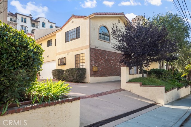 2006 Mathews Avenue, Redondo Beach, California 90278, 3 Bedrooms Bedrooms, ,2 BathroomsBathrooms,Residential,Sold,Mathews,SB22240976