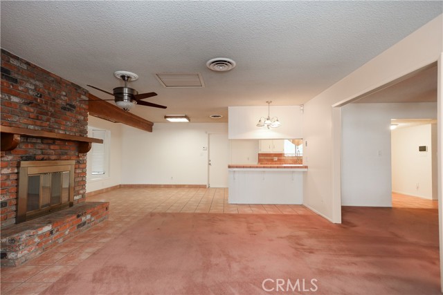 Detail Gallery Image 8 of 33 For 2416 Bladen, Bakersfield,  CA 93309 - 3 Beds | 2 Baths