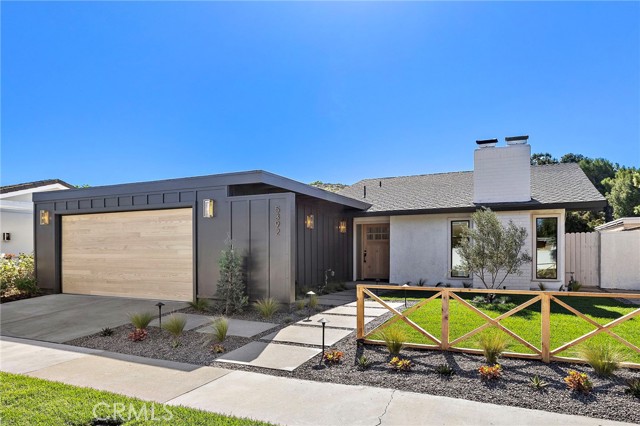 Front Image Thumbnail for CROC25250070