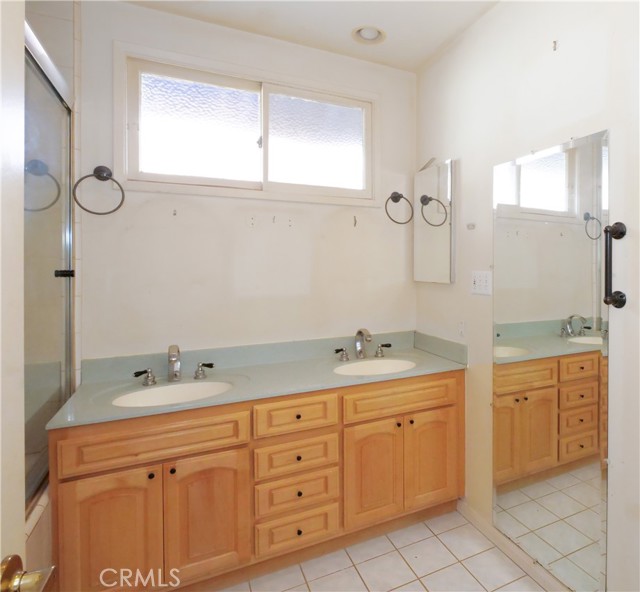 Detail Gallery Image 14 of 20 For 217 N Goodhope Ave, San Pedro,  CA 90732 - 3 Beds | 2 Baths