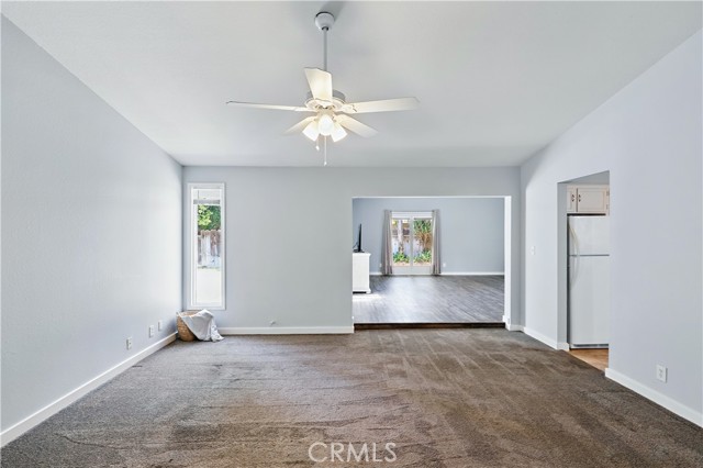 395 Columbia Avenue, Merced CA: https://media.crmls.org/medias/88d6b593-5958-40fc-9d9f-79c7ed50546e.jpg
