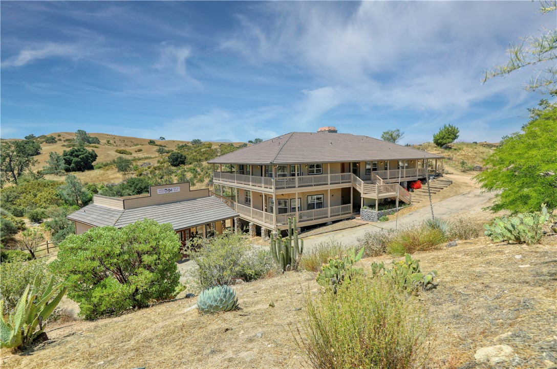 Detail Gallery Image 44 of 67 For 4425 Coyote Creek Ln, Creston,  CA 93432 - 4 Beds | 4/2 Baths
