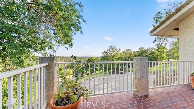 29 Zepher Way, Oroville CA: https://media.crmls.org/medias/88d7520e-3356-4eea-a12b-4f95239f25c0.jpg