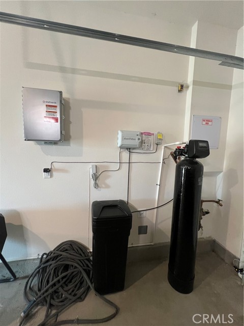 Detail Gallery Image 25 of 26 For 19557 Hanging Rock, Lake Elsinore,  CA 92532 - 5 Beds | 3 Baths