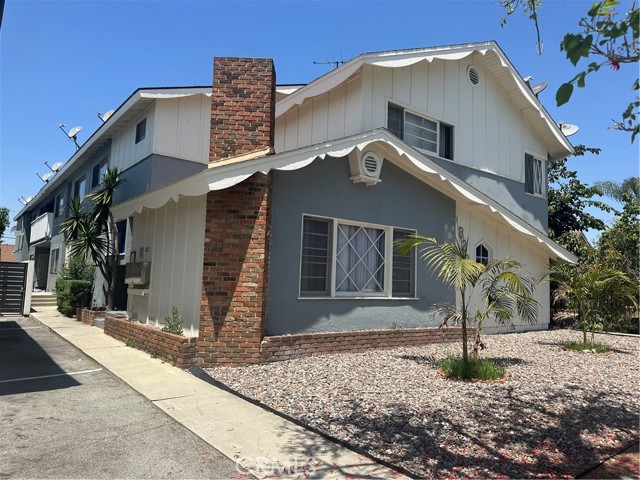Detail Gallery Image 1 of 15 For 829 S Flower St, Inglewood,  CA 90301 - – Beds | – Baths
