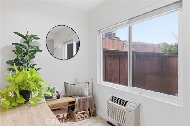 Detail Gallery Image 2 of 23 For 1001 W Stevens #328,  Santa Ana,  CA 92707 - 1 Beds | 1 Baths