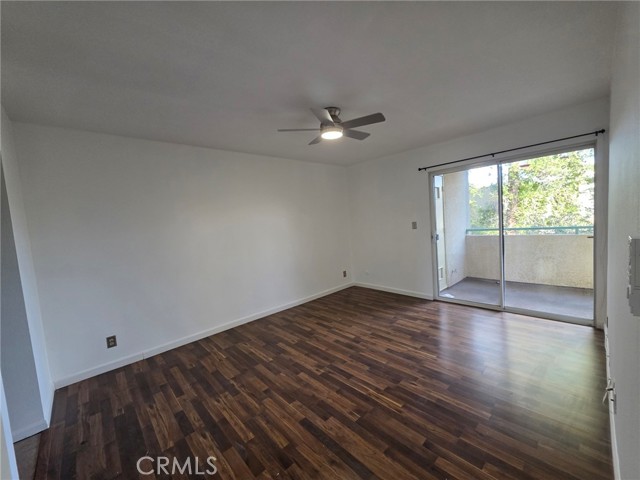 Detail Gallery Image 13 of 24 For 7800 Topanga Canyon #303,  Canoga Park,  CA 91304 - 2 Beds | 2 Baths