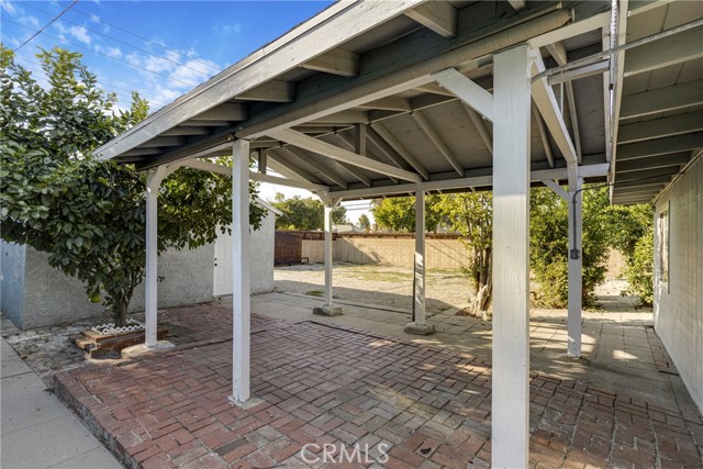 7955 White Oak photo 14