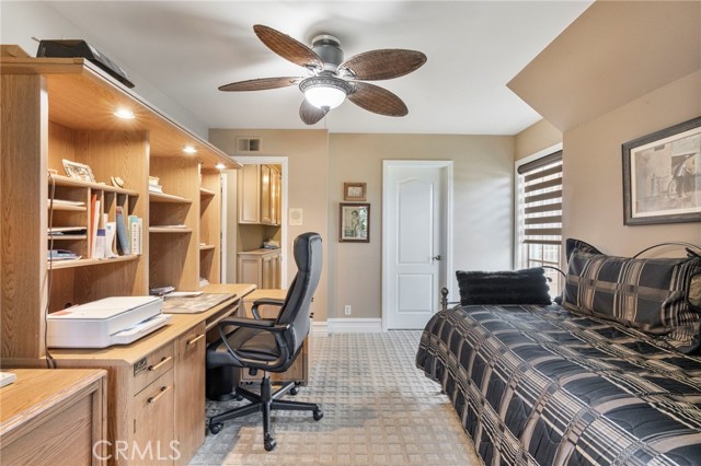 Detail Gallery Image 31 of 50 For 6216 Greenbrier Dr, Huntington Beach,  CA 92648 - 3 Beds | 2/1 Baths