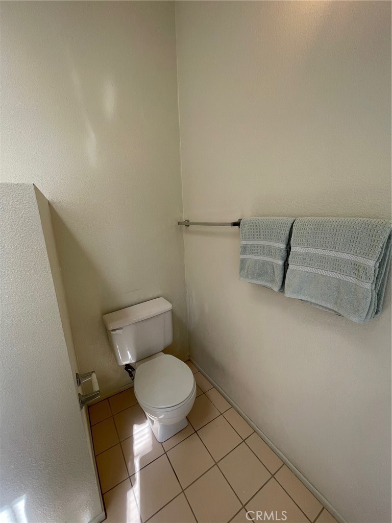 https://media.crmls.org/medias/88ddfab6-45d4-41b6-a875-f93ef152641f.jpg?preset=X-Large
