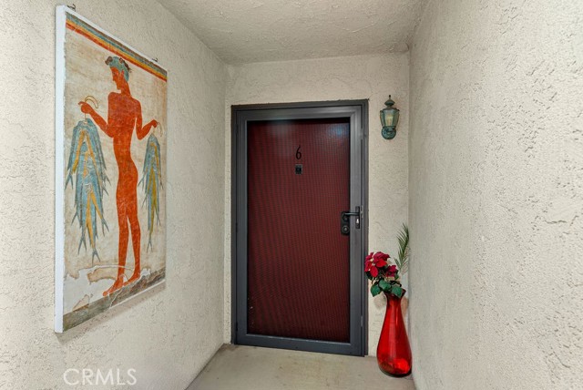 711 W 33rd Street, San Pedro CA: https://media.crmls.org/medias/88dea5d8-8b27-4a03-9e20-fc76c31949a3.jpg