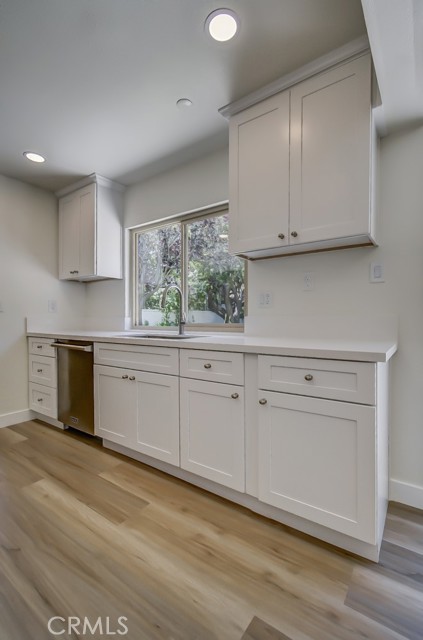 1302 Cadena, San Clemente CA: https://media.crmls.org/medias/88df01fe-d1b3-486c-b97a-5955aaf984af.jpg