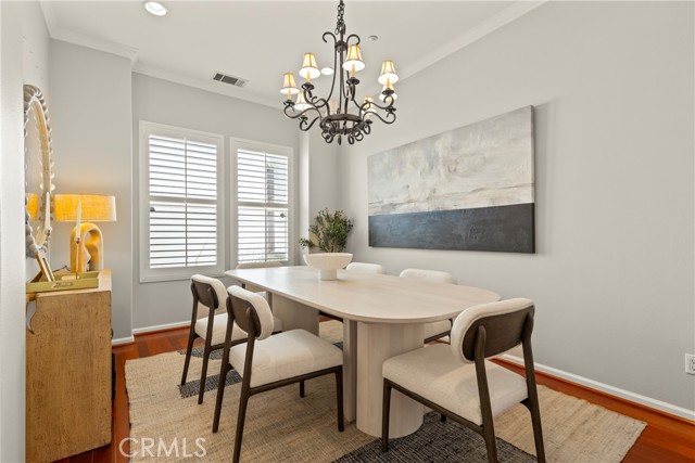 Image 3 of 34 For 2729 Hollyview Court